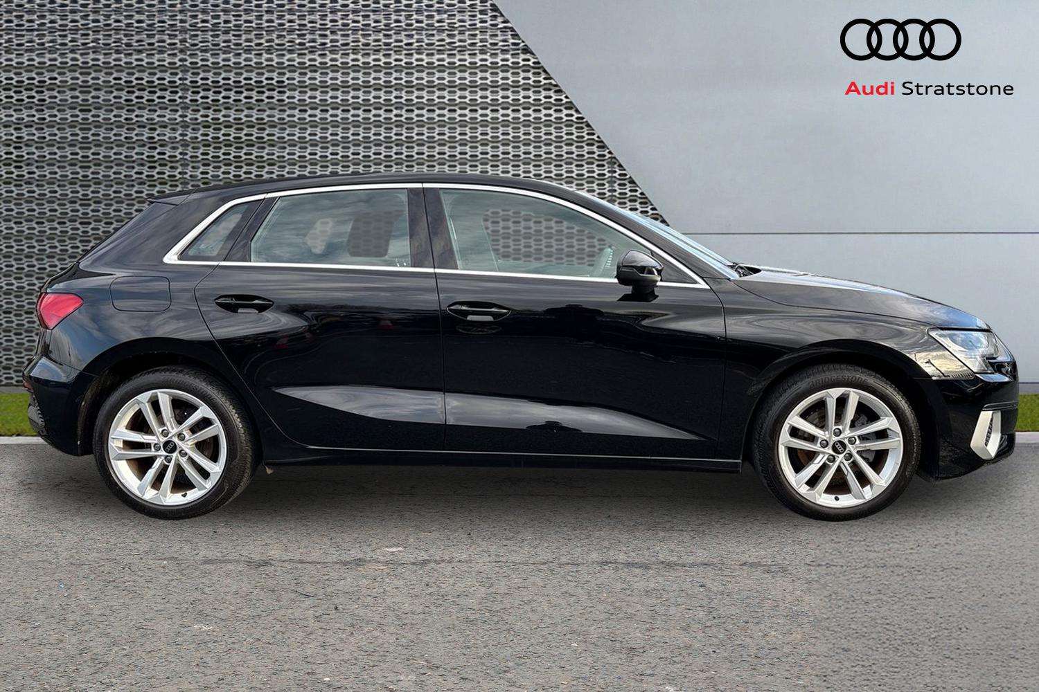 Used Audi A3 2023 for sale - 76875689: Photo 4