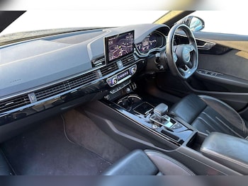 Used Audi A4 2020 for sale - 76576043: Photo