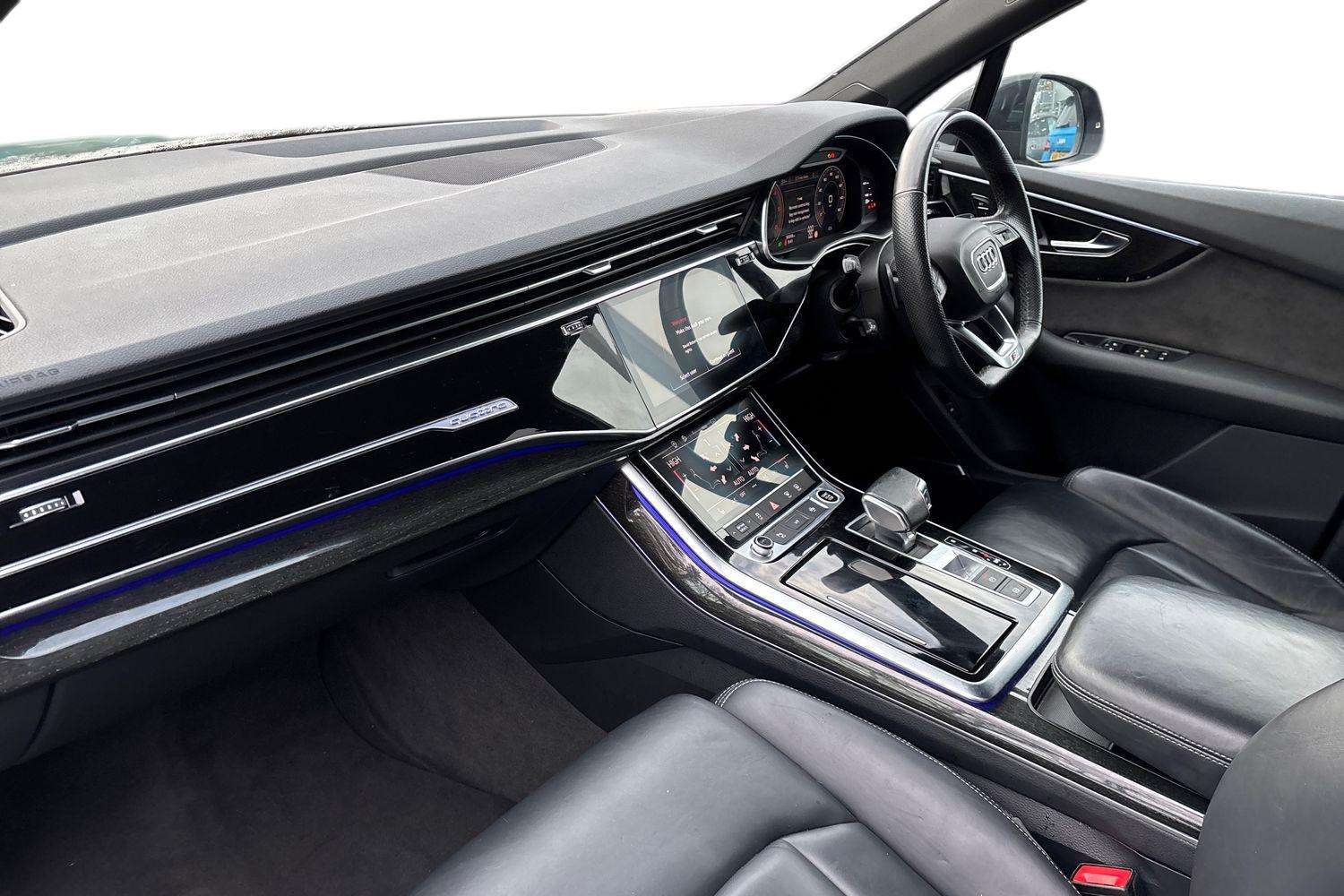 Used Audi Q7 2021 for sale - 77334018: Photo 2