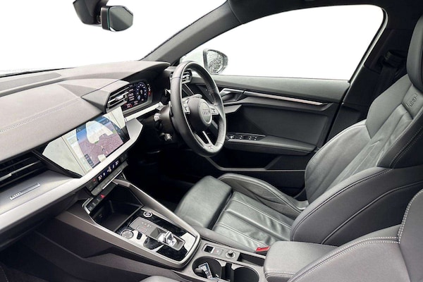 Used Audi A3 2023 for sale - 76156234: Photo 2