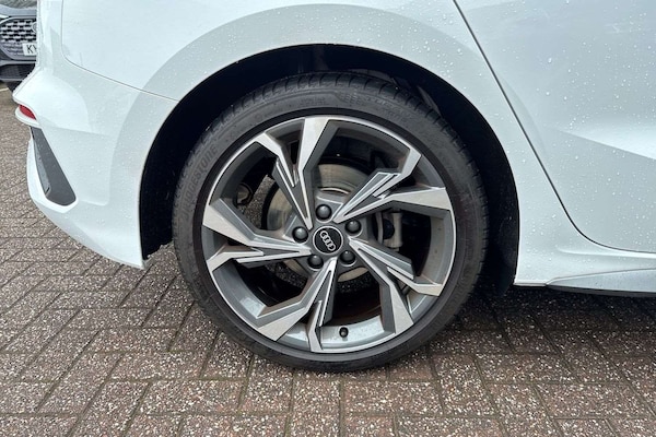 Used Audi A3 2023 for sale - 76156234: Photo 5