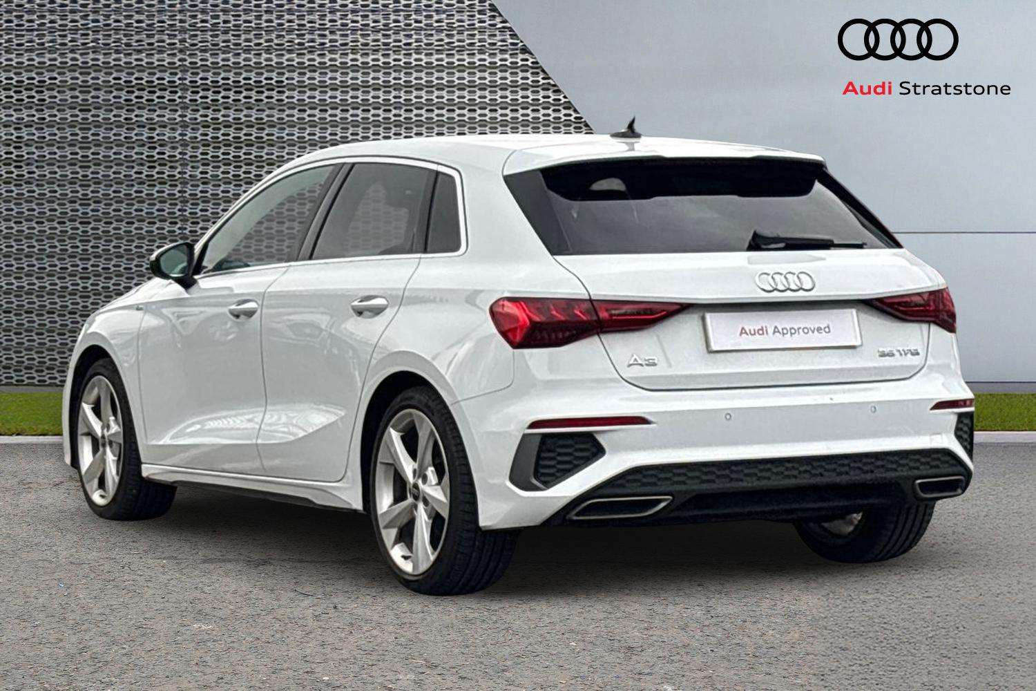 Used Audi A3 2023 for sale - 77458524: Photo 3