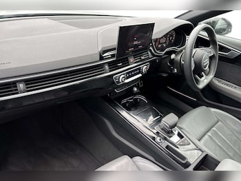 Used Audi A4 2023 for sale - 77000314: Photo