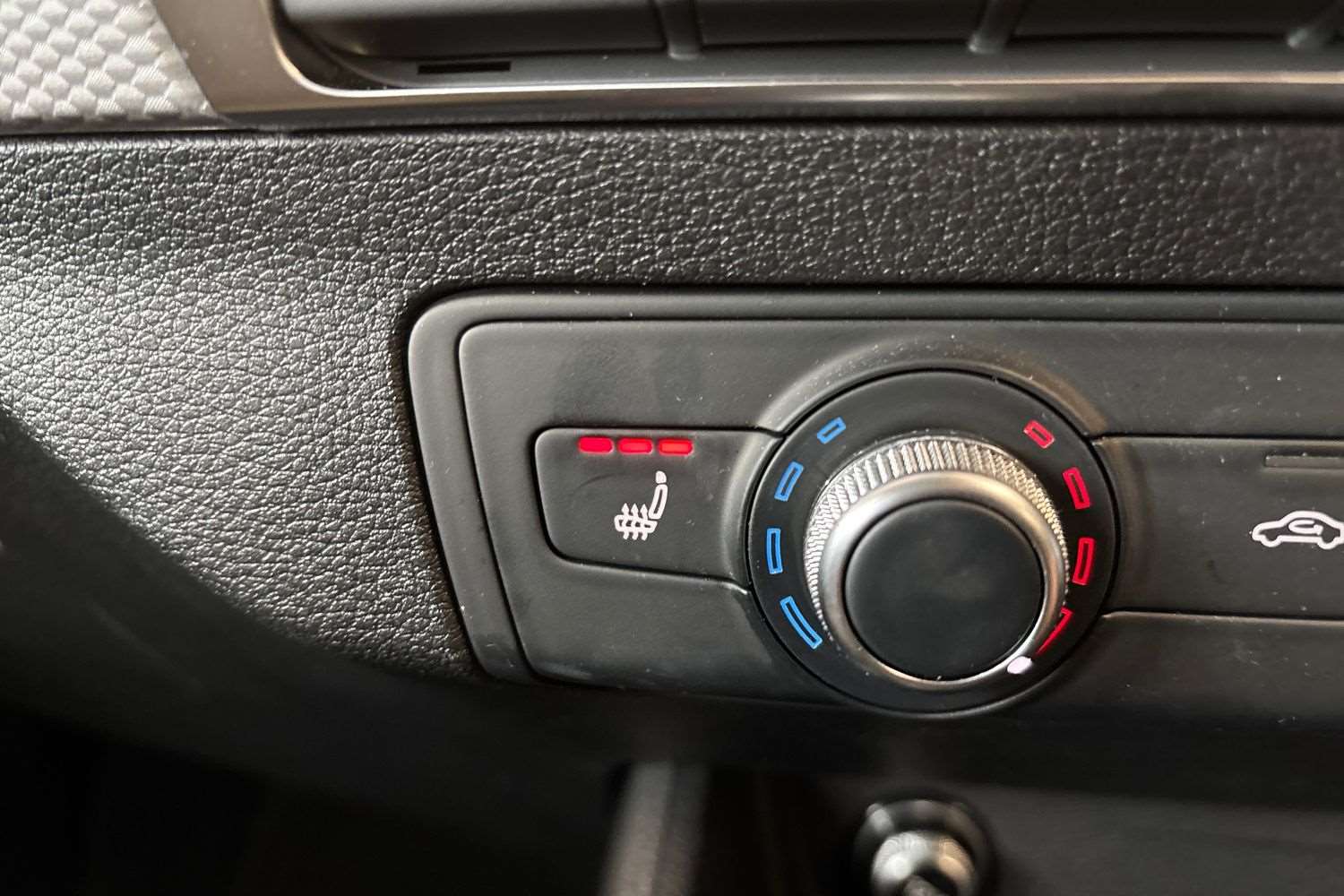 Used Audi Q2 2024 for sale - 77601408: Photo 28