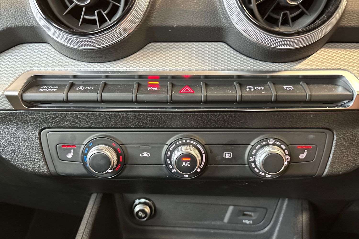 Used Audi Q2 2024 for sale - 77601408: Photo 33