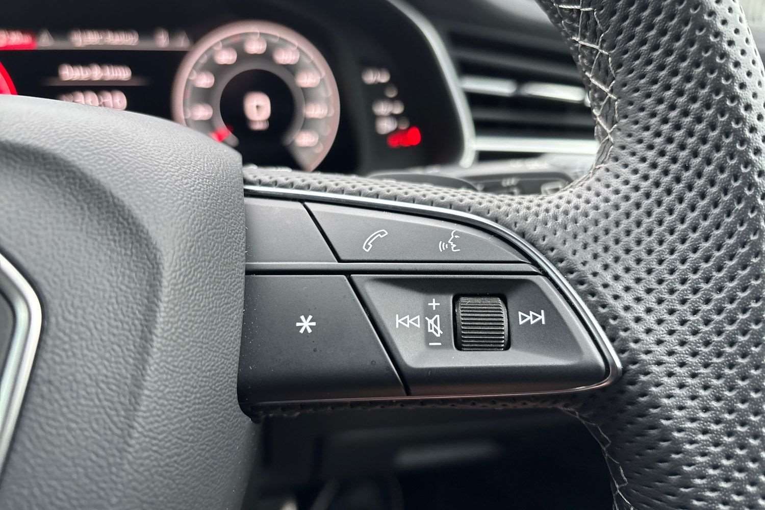 Used Audi Q7 2024 for sale - 77500303: Photo 17