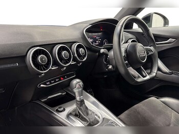 Used Audi TT 2022 for sale - 77389832: Photo