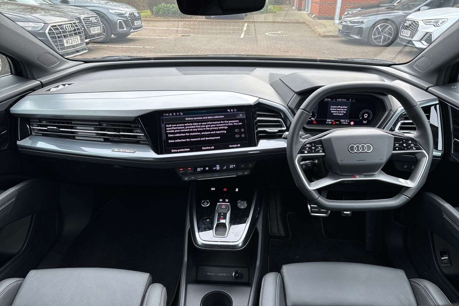 Used Audi Q4 e-tron 2025 for sale - 76435569: Photo 12