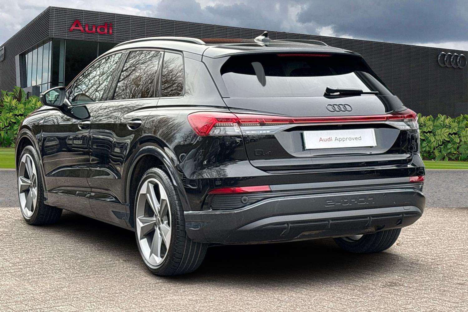 Used Audi Q4 e-tron 2025 for sale - 76435569: Photo 3