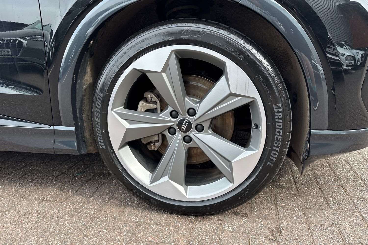 Used Audi Q4 e-tron 2025 for sale - 76435569: Photo 5