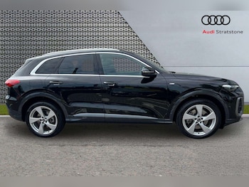 Used Audi Q5 2025 for sale - 79294760: Photo
