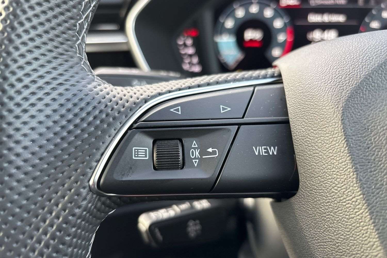 Used Audi Q3 2025 for sale - 76902389: Photo 16