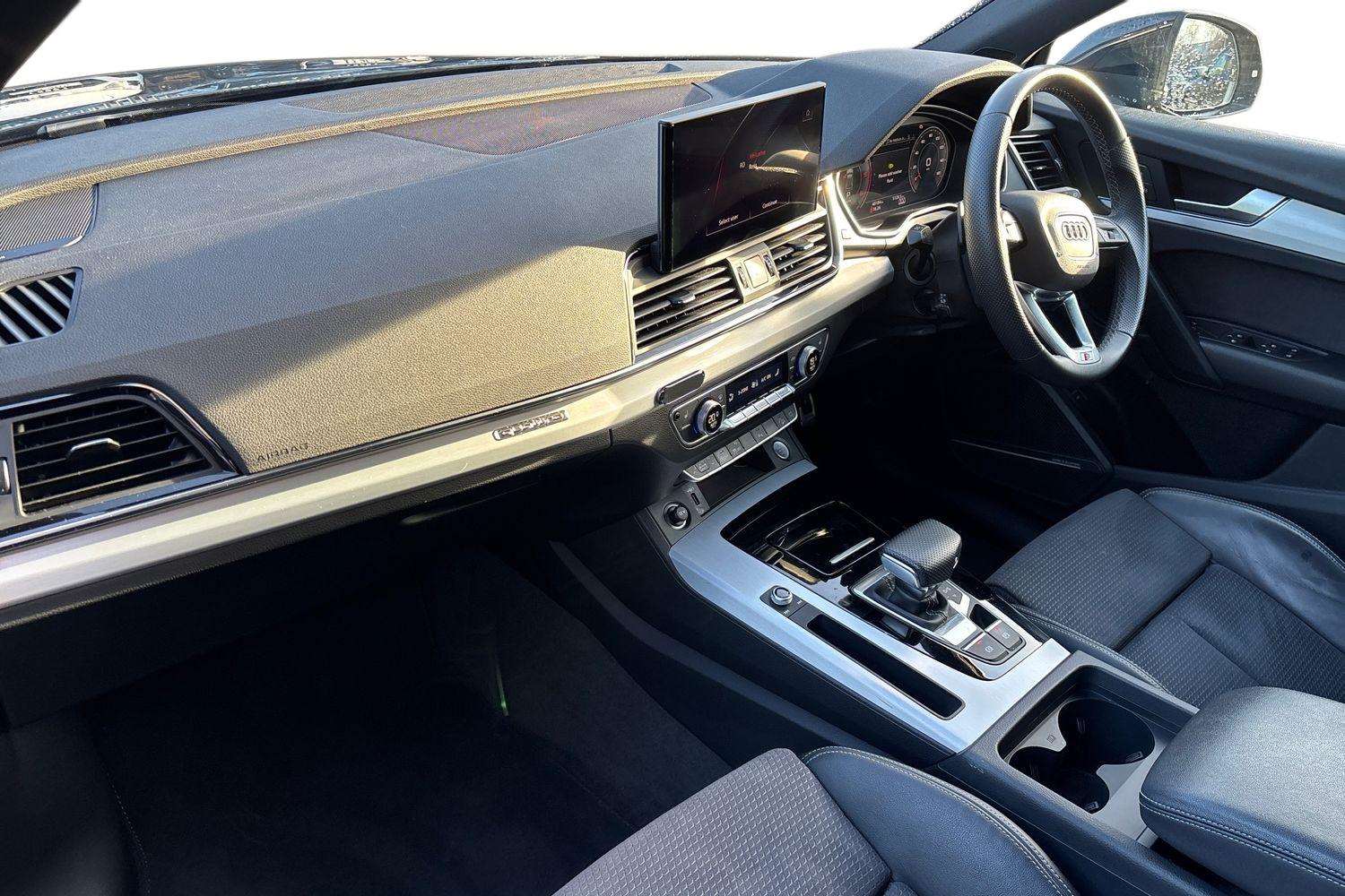 Used Audi Q5 2023 for sale - 77942890: Photo 2