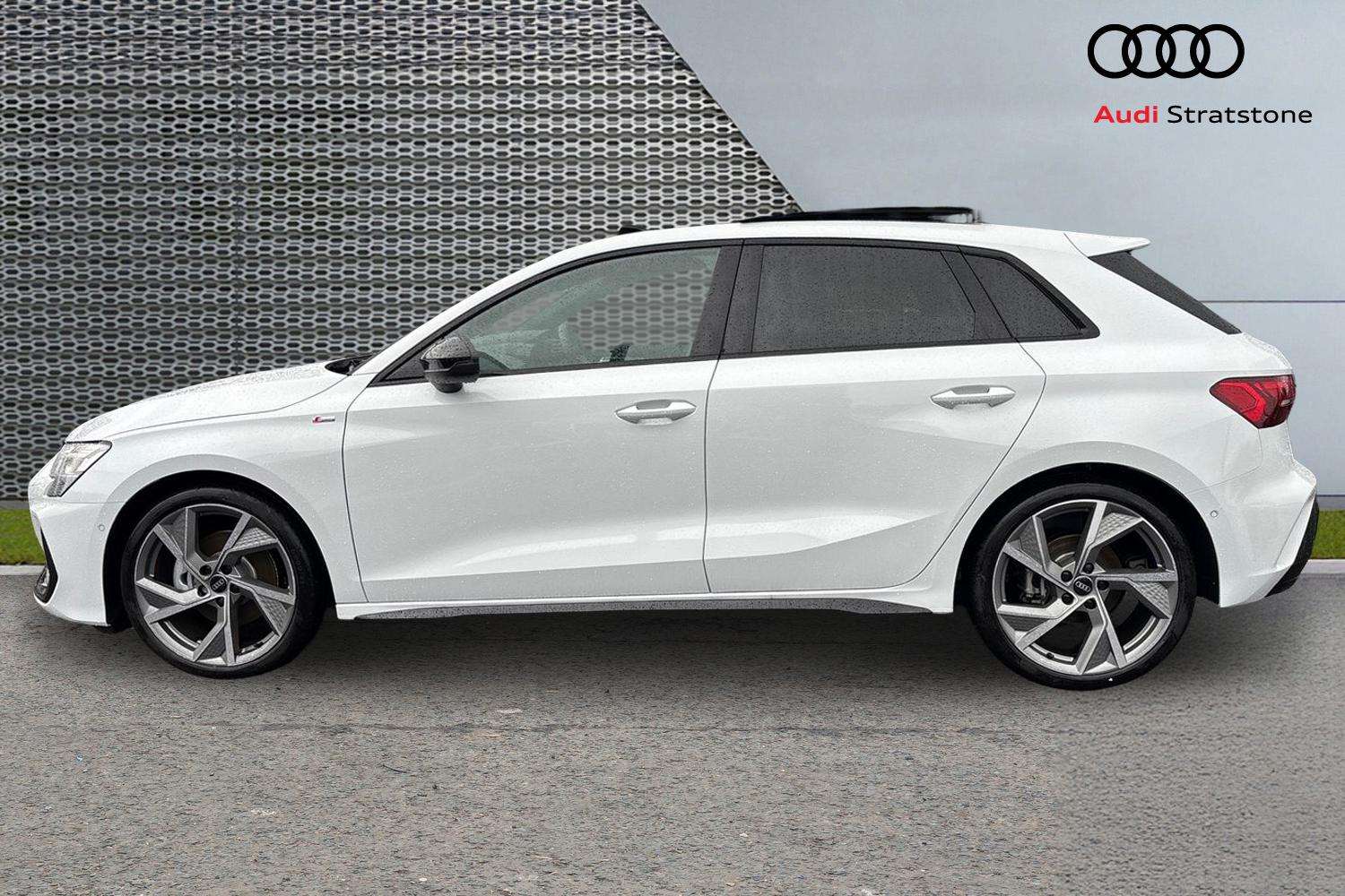 Used Audi A3 2025 for sale - 76553130: Photo 8