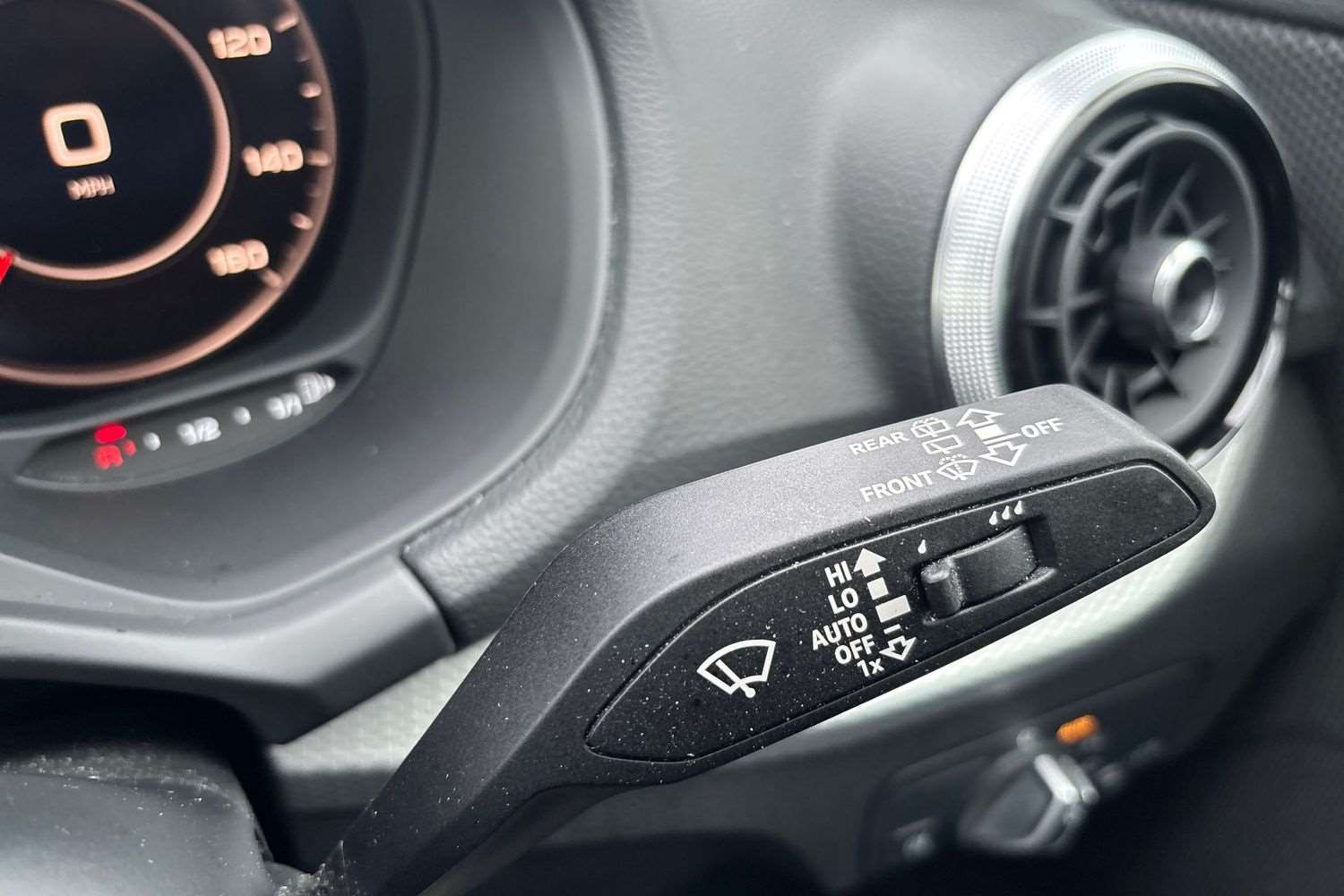 Used Audi Q2 2023 for sale - 77443503: Photo 33