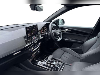 Used Audi Q5 2024 for sale - 77123325: Photo