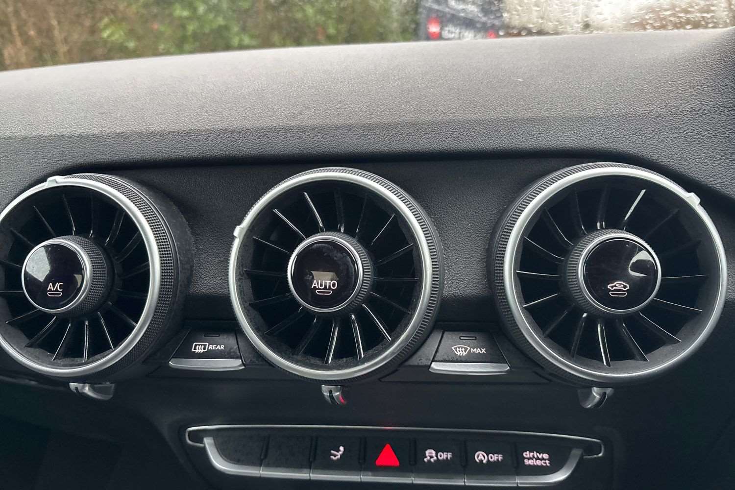 Used Audi TT 2015 for sale - 77158494: Photo 28