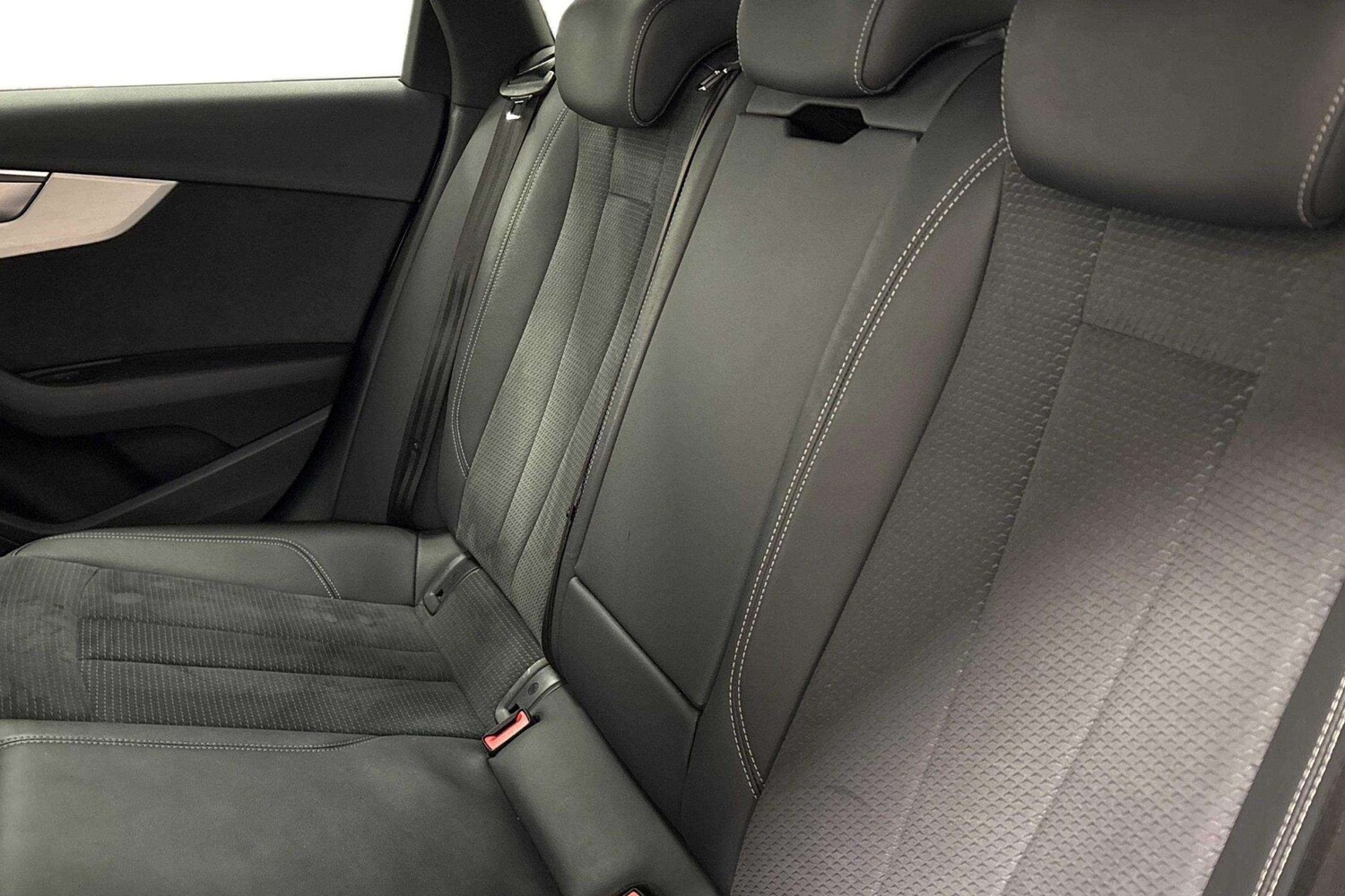 Used Audi A4 2023 for sale - 77540726: Photo 7