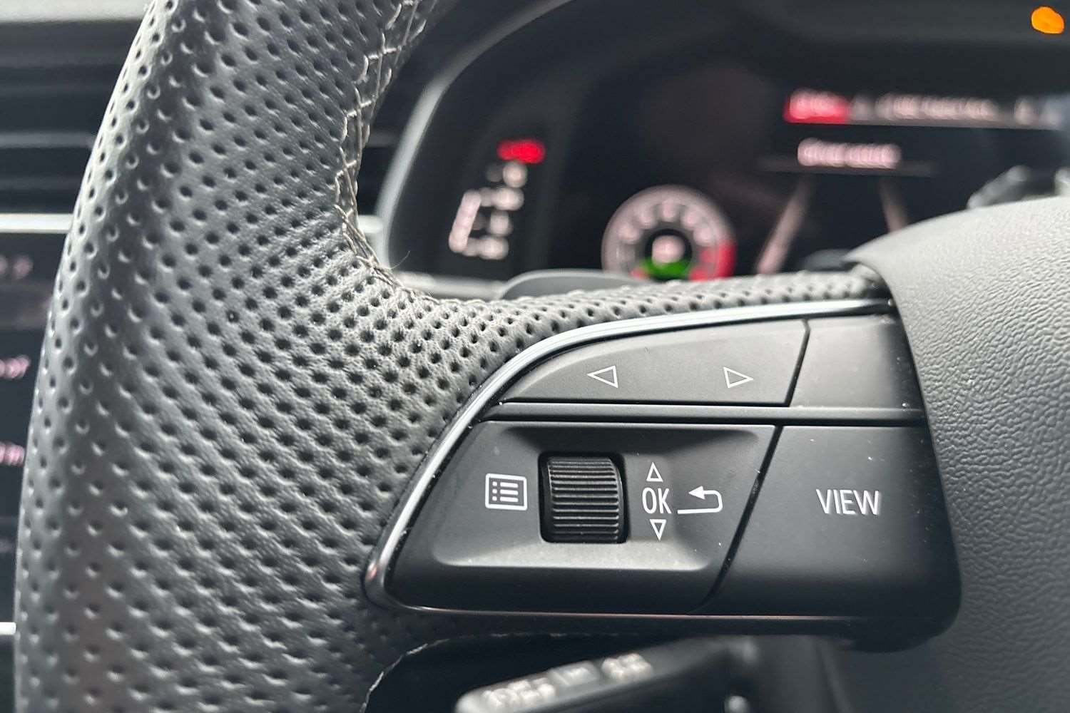 Used Audi Q8 2023 for sale - 77294265: Photo 16