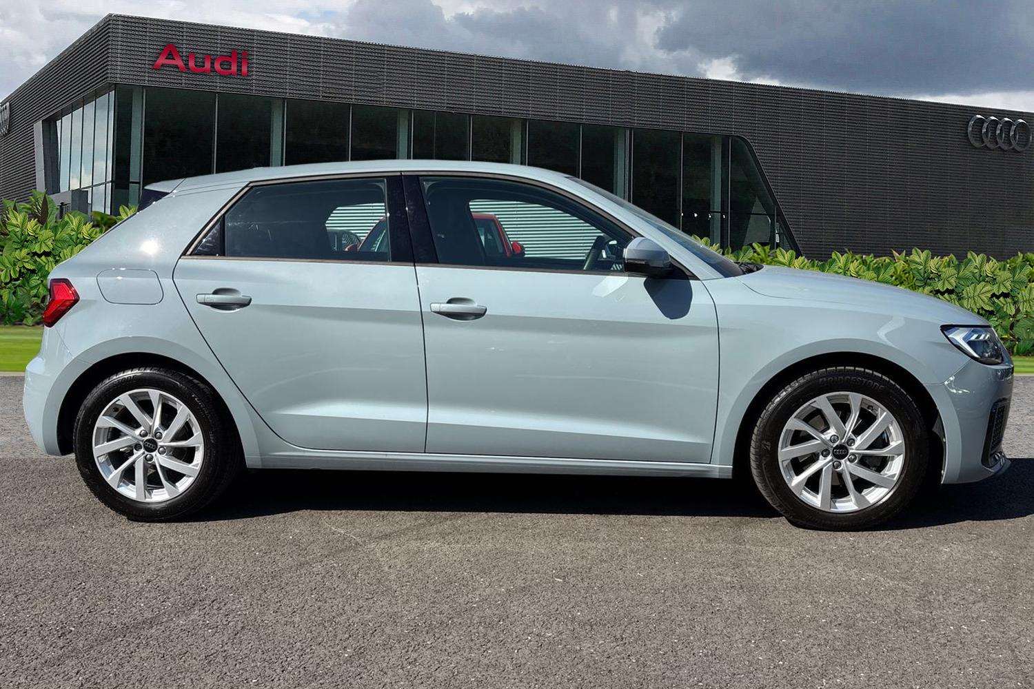 Used Audi A1 2025 for sale - 76435781: Photo 4