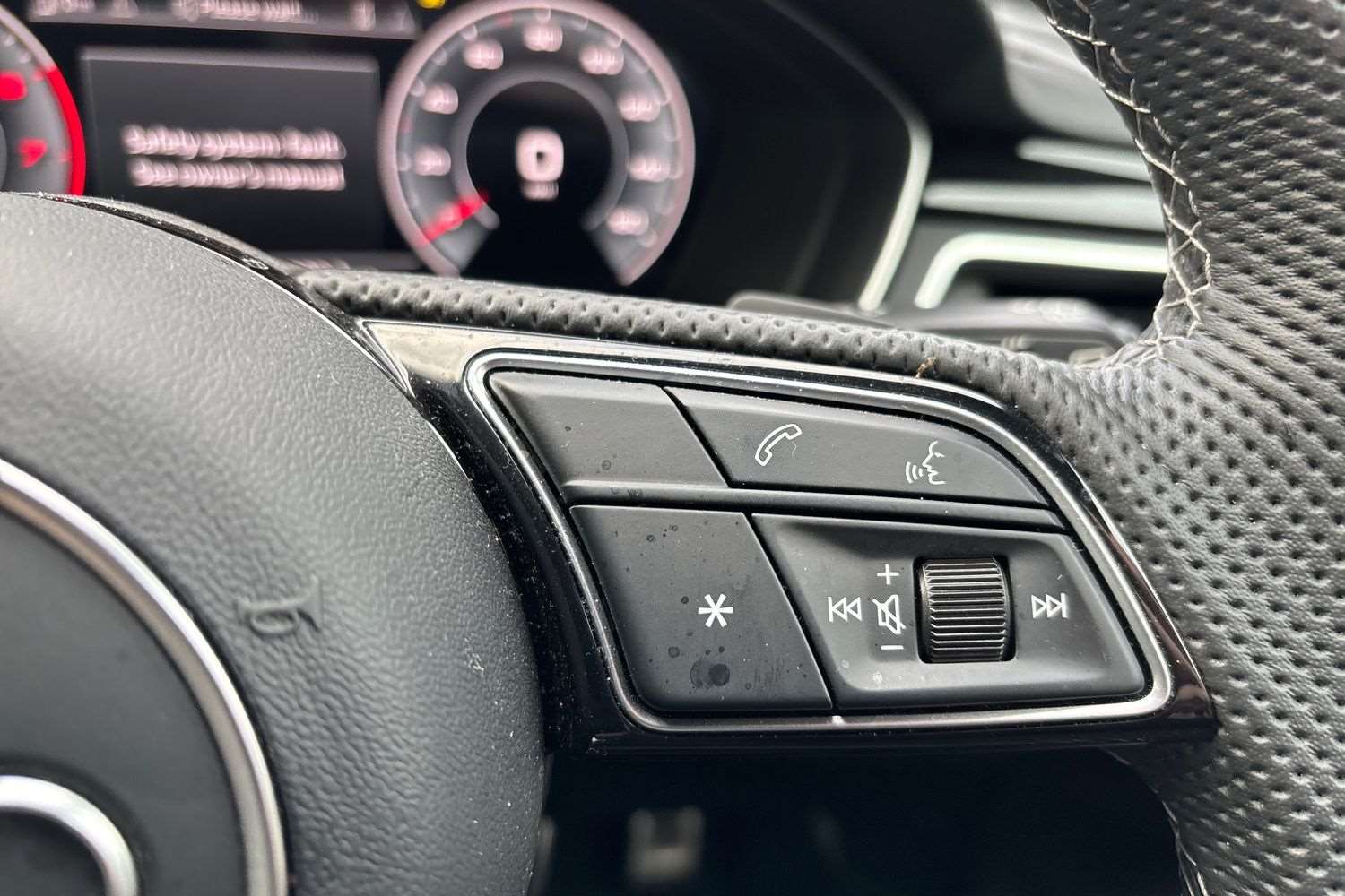 Used Audi A4 2023 for sale - 77540867: Photo 17