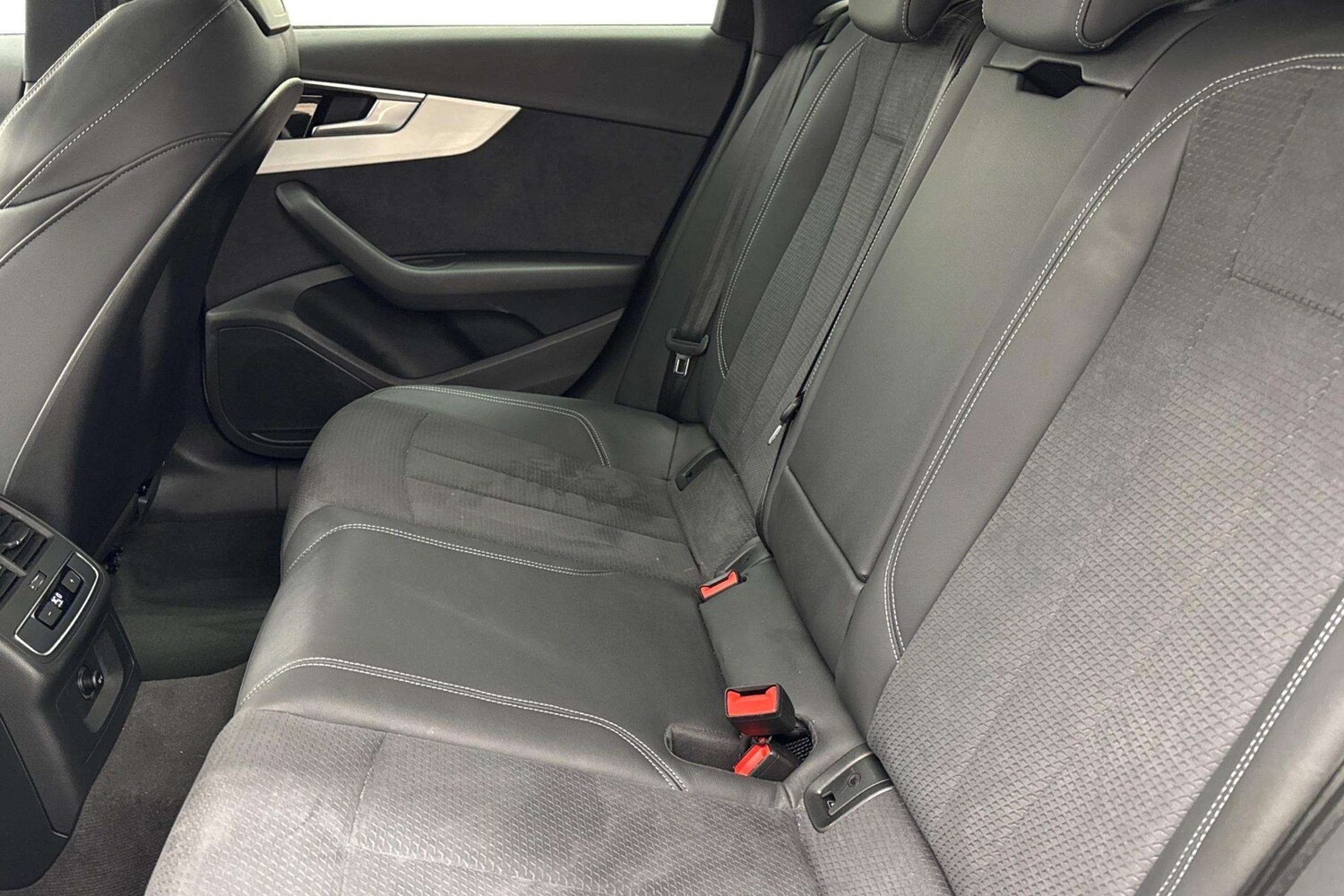 Used Audi A4 for sale - 77540867: Photo 7