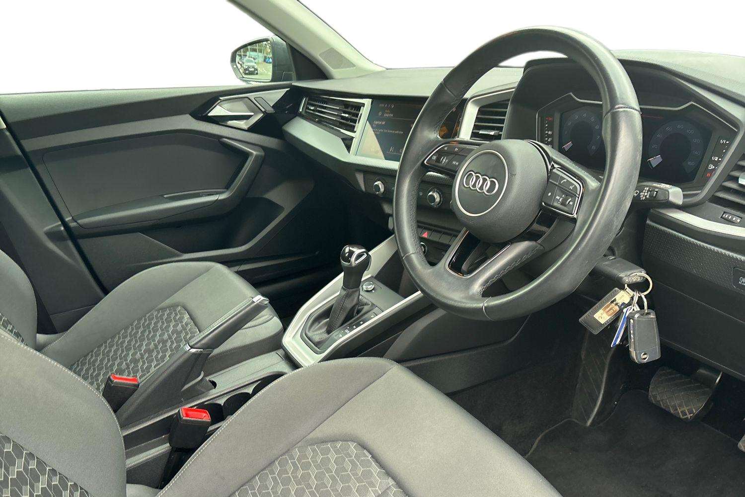 Used Audi A1 2023 for sale - 76298515: Photo 6