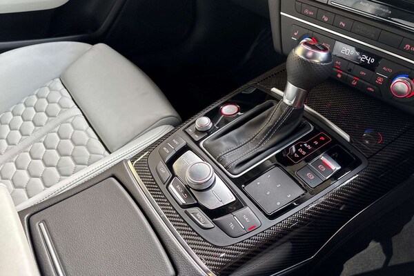 Used Audi RS6 2016 for sale - 76205200: Photo 15