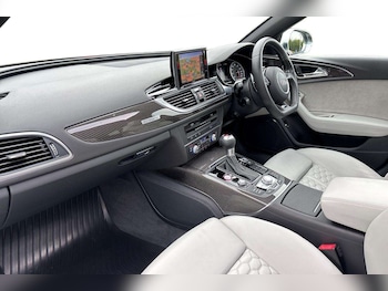 Used Audi RS6 2016 for sale - 76205200: Photo 2