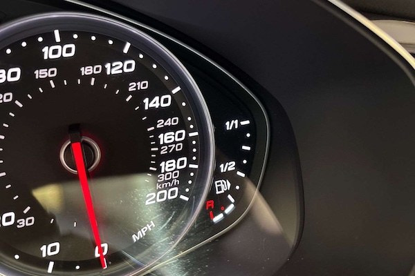 Used Audi RS6 2016 for sale - 76205200: Photo 31