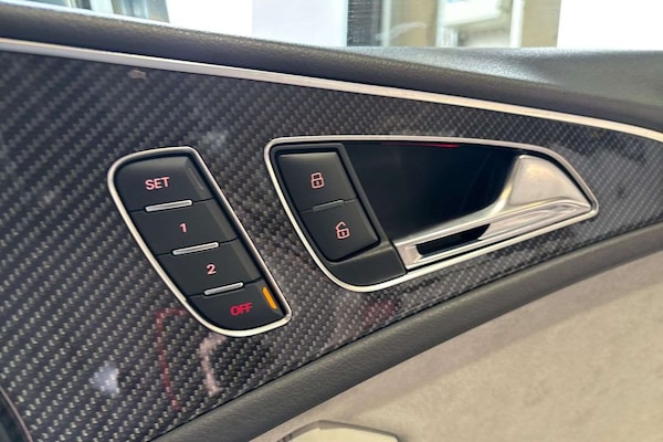 Used Audi RS6 2016 for sale - 76205200: Photo 33