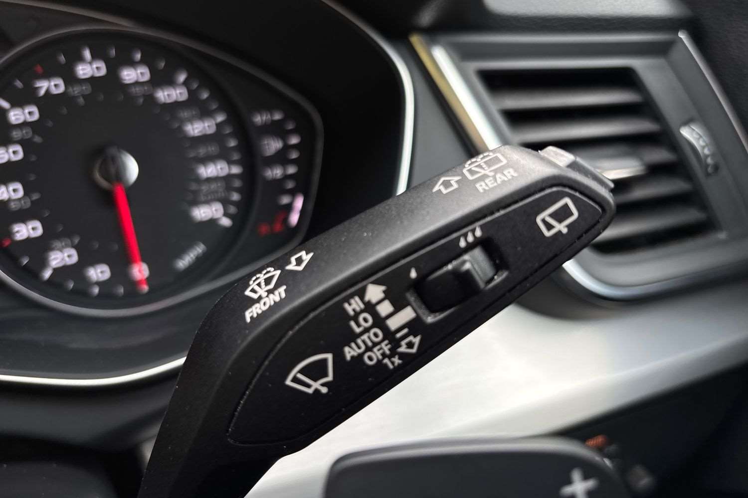 Used Audi Q5 2018 for sale - 76540689: Photo 33