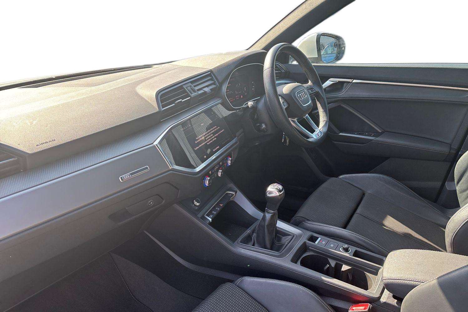 Used Audi Q3 2023 for sale - 78173542: Photo 2