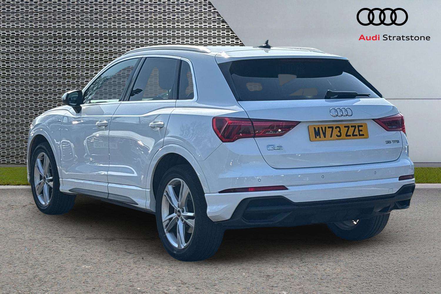 Used Audi Q3 2023 for sale - 78173542: Photo 3