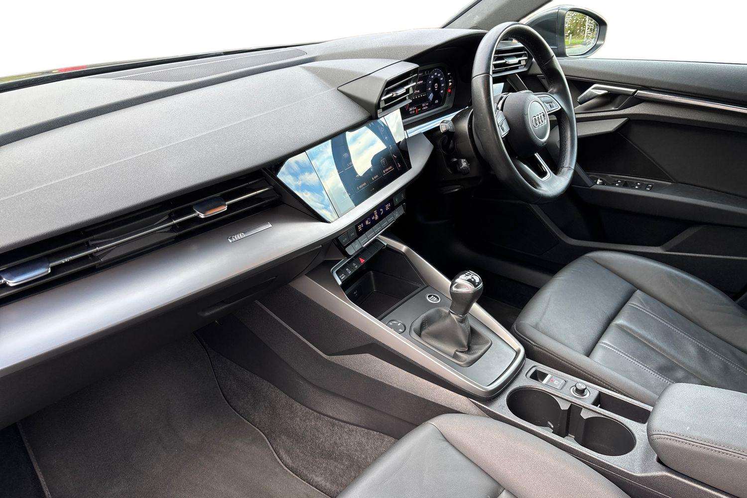 Used Audi A3 2023 for sale - 76475917: Photo 2