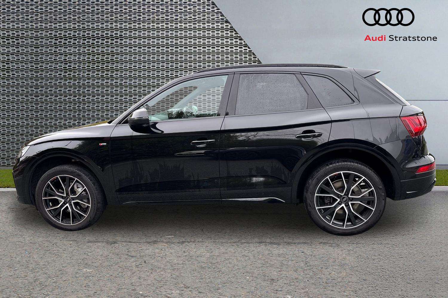 Used Audi Q5 2024 for sale - 76242602: Photo 8