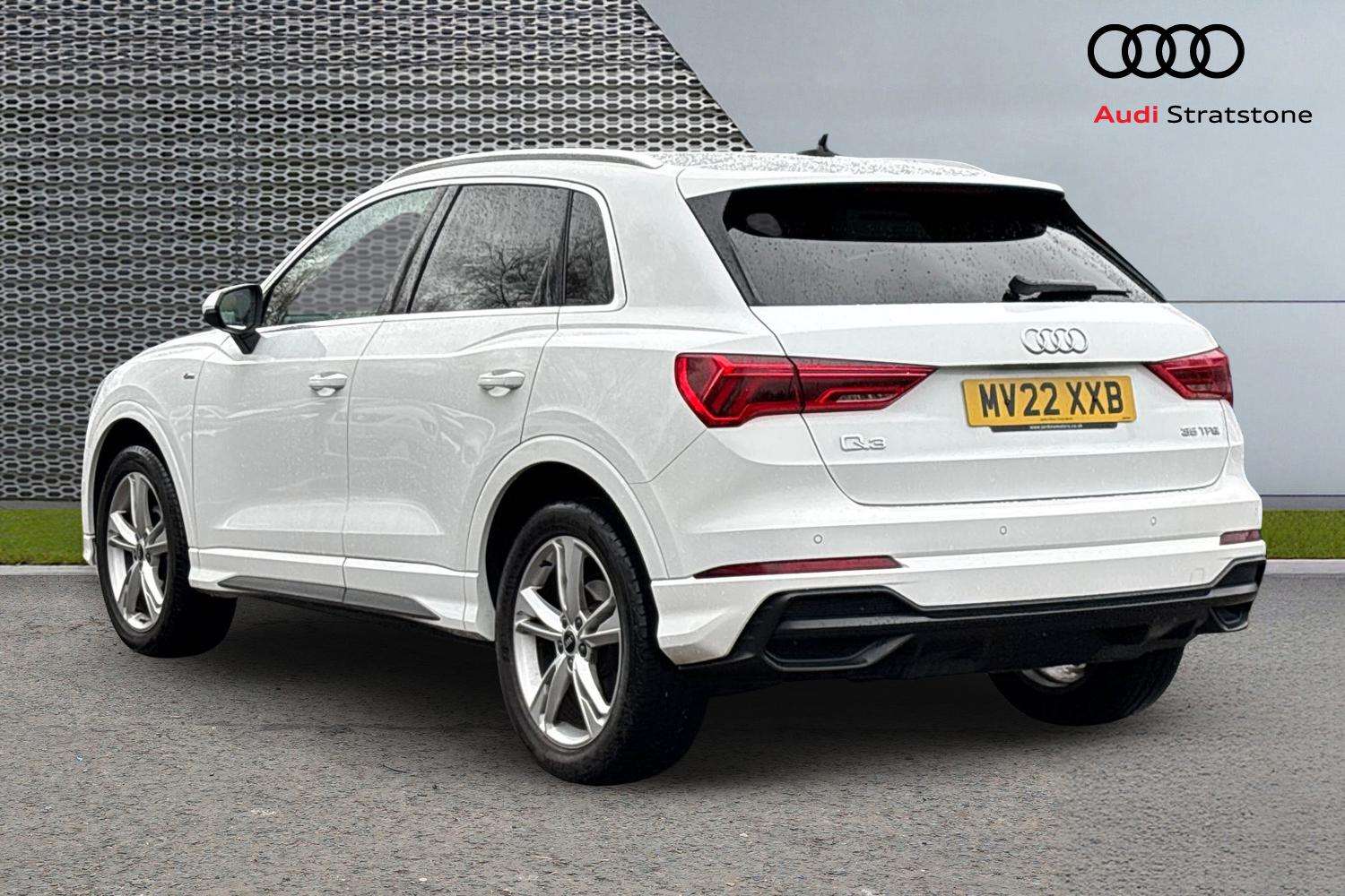 Used Audi Q3 2022 for sale - 76789339: Photo 3