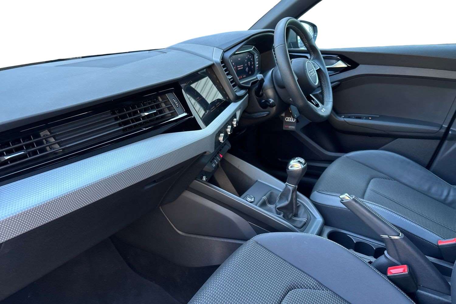 Used Audi A1 2021 for sale - 76141703: Photo 2