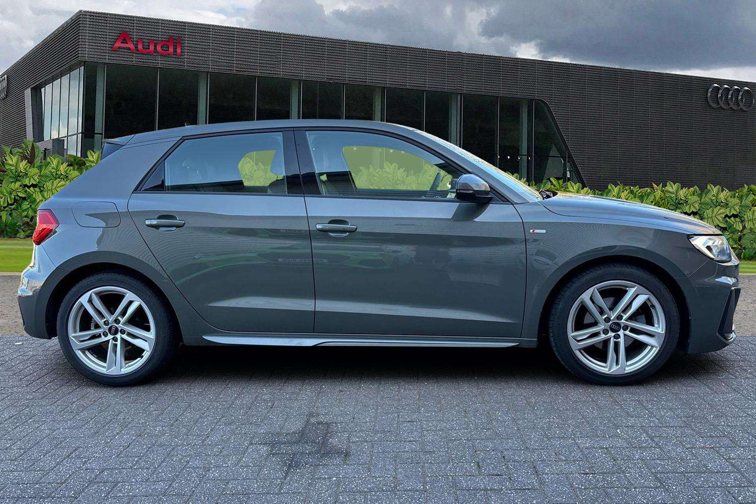 Used Audi A1 2021 for sale - 76141703: Photo 4