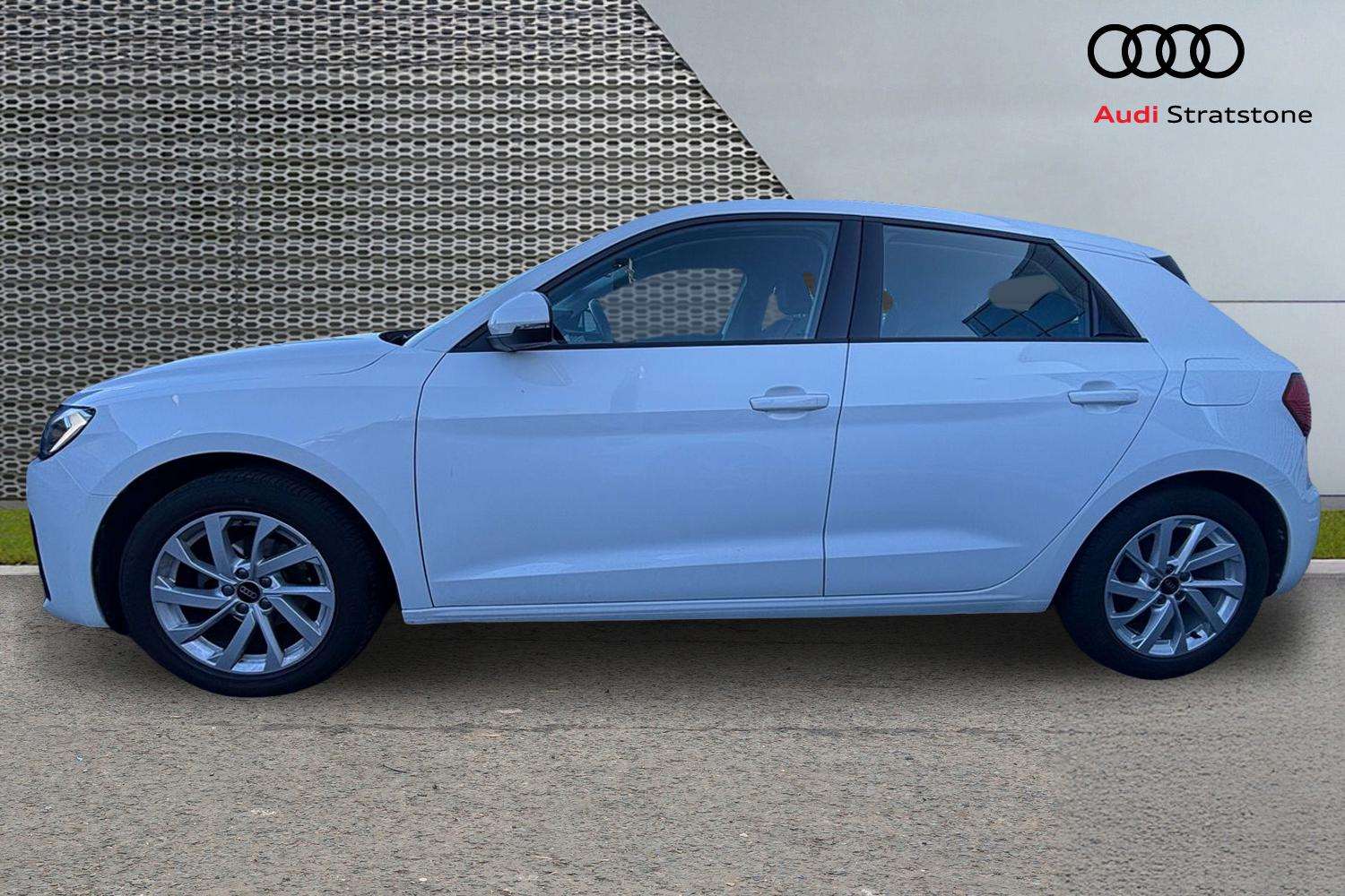 Used Audi A1 2023 for sale - 77741088: Photo 8