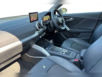 Used Audi Q2 2023 for sale - 76262466: Photo 2