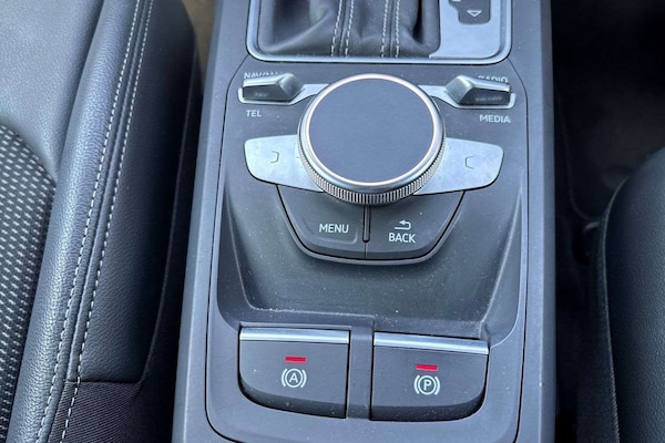 Used Audi Q2 2023 for sale - 76262466: Photo 32