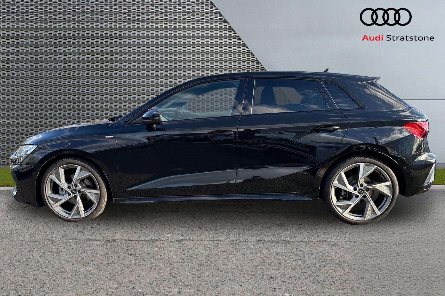 Used Audi A3 for sale - 77661198: Photo 8