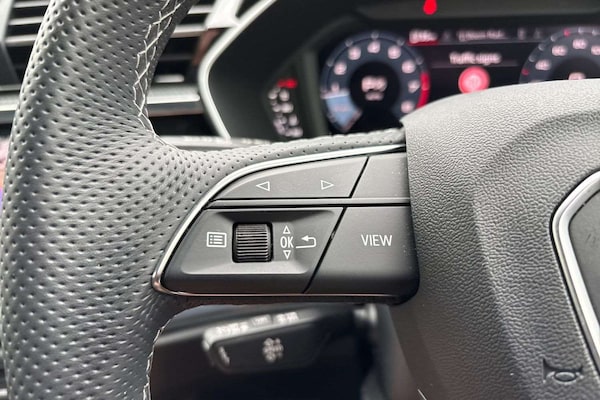 Used Audi Q3 2024 for sale - 76242566: Photo 16