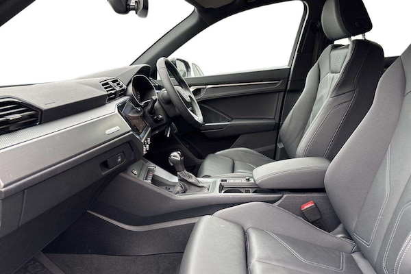 Used Audi Q3 2024 for sale - 76242566: Photo 21