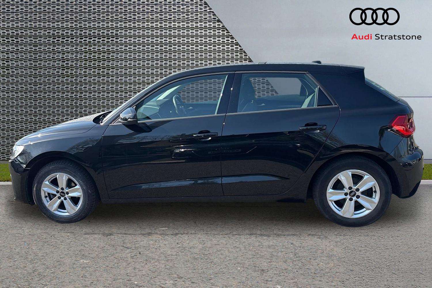 Used Audi A1 2023 for sale - 78173768: Photo 8