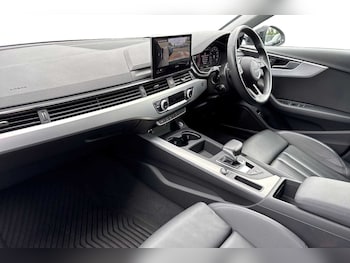 Used Audi A4 2022 for sale - 75156357: Photo
