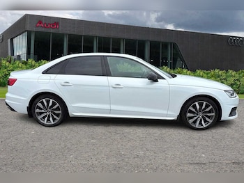 Used Audi A4 2022 for sale - 75156357: Photo