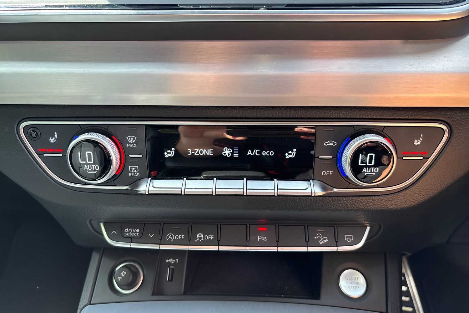 Vehicle 33