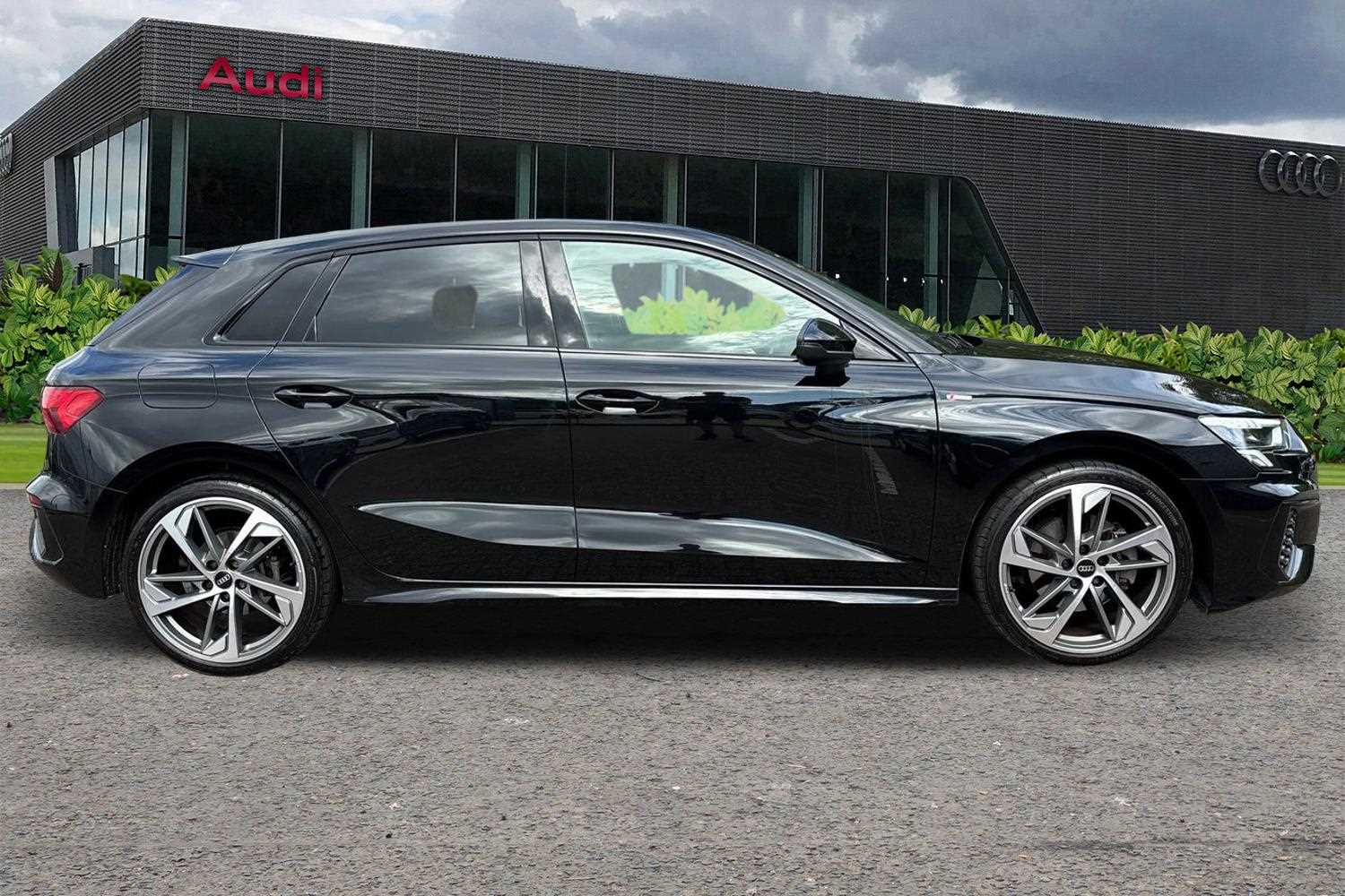 Used Audi A3 2023 for sale - 76692117: Photo 4